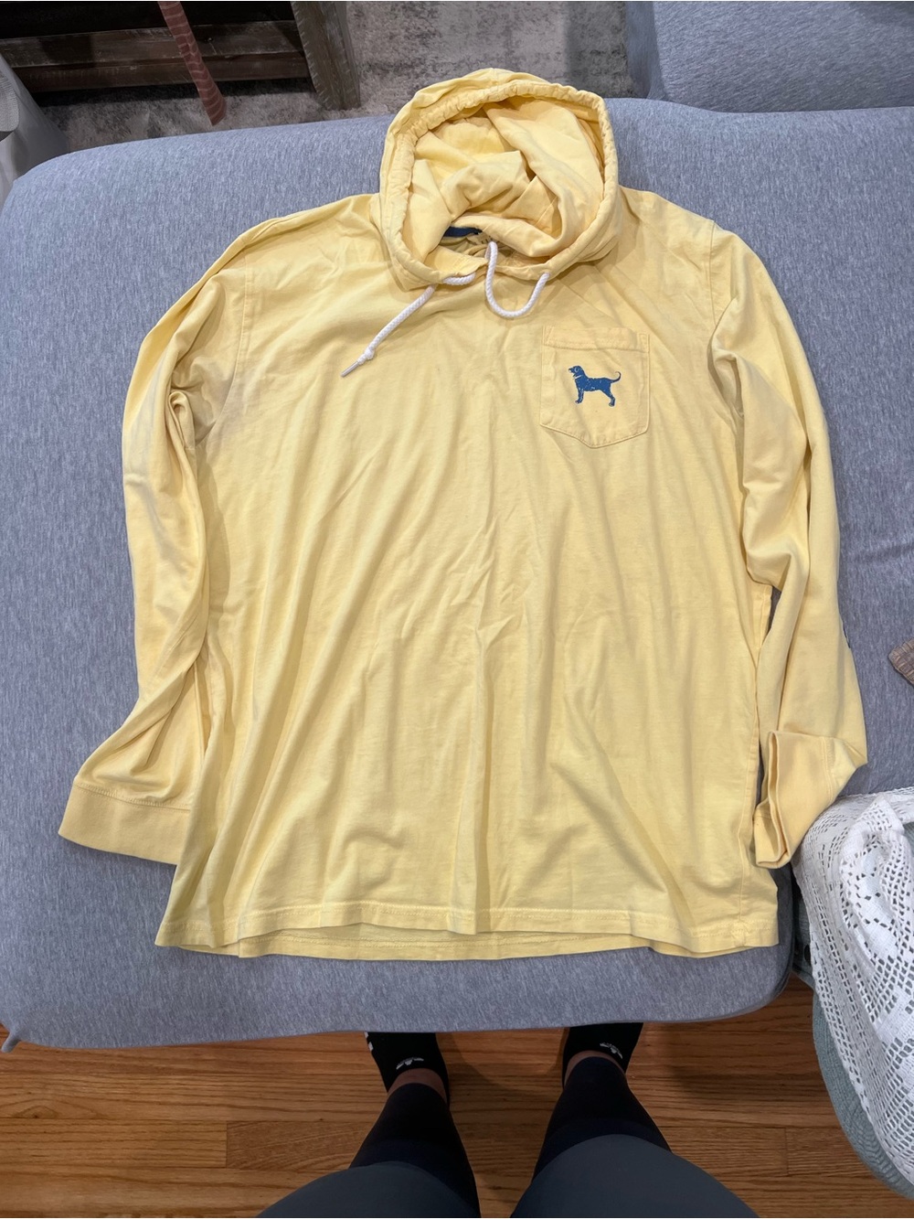 The Black Dog Pale Yellow Hooded Long-Sleeve Pullover